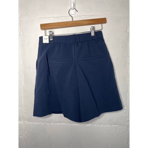 NEW Abercrombie & Fitch Womens Navy Pleated Shorts Size Small High Rise Trouser - Picture 5 of 7